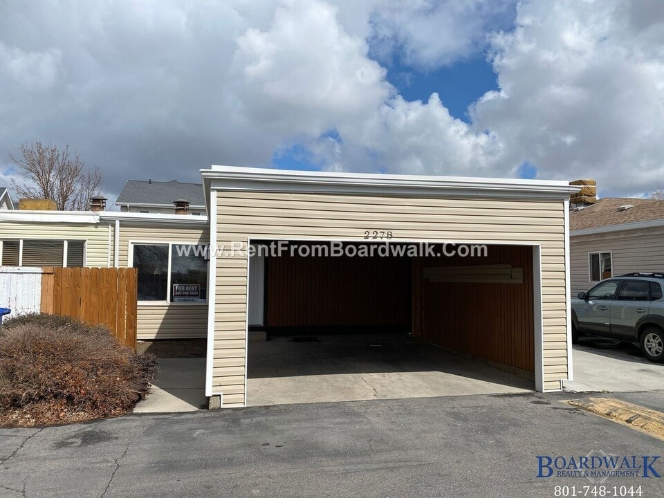 2278 W 4185 S in Salt Lake City, UT - Building Photo