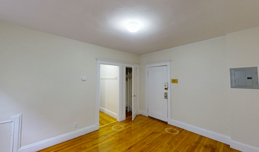 237 Park St, Unit 3 in Boston, MA - Building Photo - Building Photo