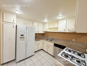 9813 Caspi Gardens Dr in Santee, CA - Building Photo - Building Photo