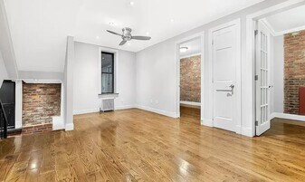 127 E 7th St, Unit 1B in New York, NY - Building Photo