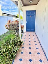 4528 Floramar Terrace in New Port Richey, FL - Building Photo - Building Photo