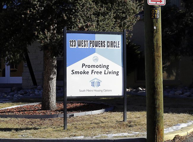 Powers Circle Apartments in Littleton, CO - Foto de edificio - Building Photo