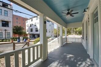 1002 Juniper St in Austin, TX - Building Photo - Building Photo