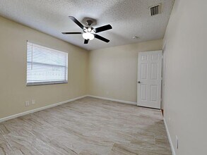 13598 Jonquil Pl in Wellington, FL - Building Photo - Building Photo