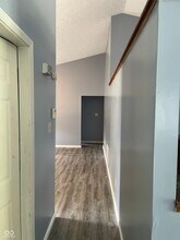 6268 Glenshire Ln in Indianapolis, IN - Building Photo - Building Photo