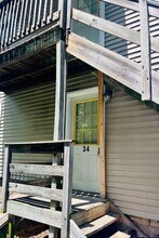 34 W Center St in Southington, CT - Building Photo - Building Photo