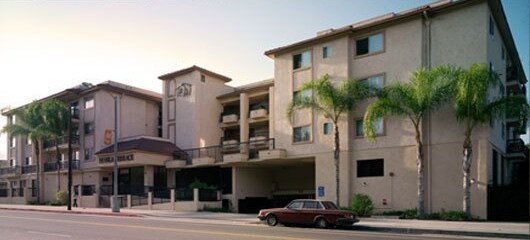 Manilla Terrace Apartments in Los Angeles, CA - Foto de edificio