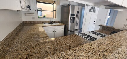 3501 E Ransom St, Unit 101 in Long Beach, CA - Building Photo - Building Photo