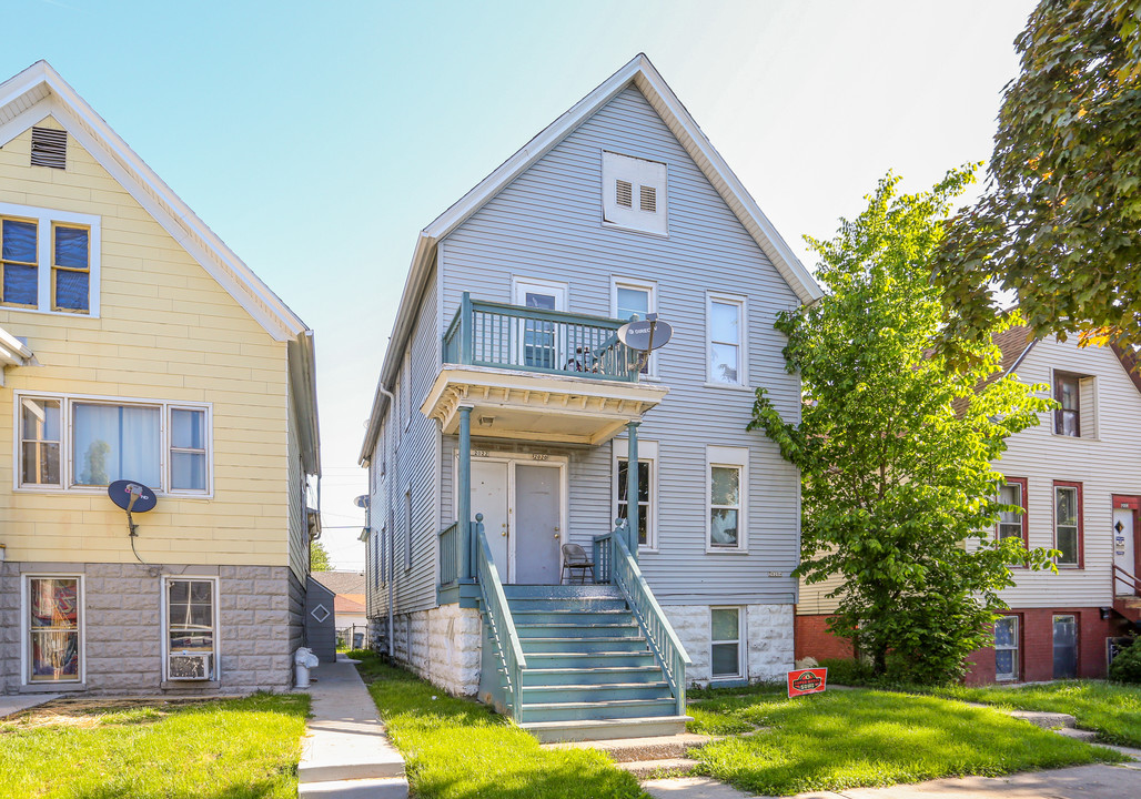 2022 W Lapham St in Milwaukee, WI - Building Photo