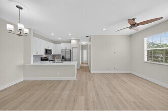 3095 Grandiflora Dr in Greenacres, FL - Building Photo - Building Photo