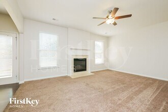 719 Hot Springs Trail in Mcdonough, GA - Building Photo - Building Photo