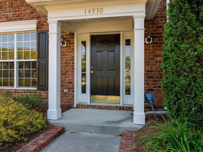 14930 Ballantyne Village Way in Charlotte, NC - Building Photo - Building Photo