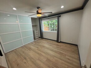 17736 Lull St in Los Angeles, CA - Building Photo - Building Photo