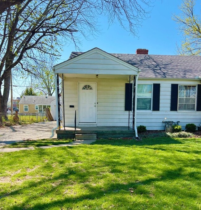 property at 515 E 27th Ave