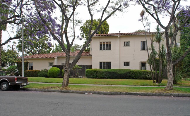 9136 Beverly Blvd in Beverly Hills, CA - Building Photo - Building Photo