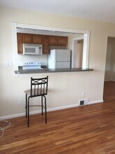 25863 Woodward Ave, Unit 25901 in Royal Oak, MI - Building Photo - Building Photo