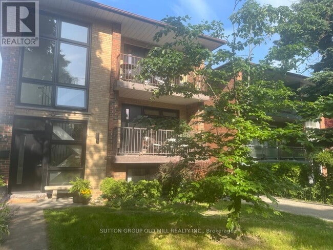 property at 96-96 Indian Rd Crescent