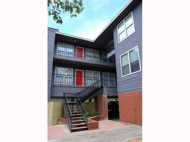 property at 2804 Rio Grande St