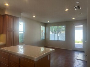 37253 Tucana Pl in Murrieta, CA - Building Photo - Building Photo