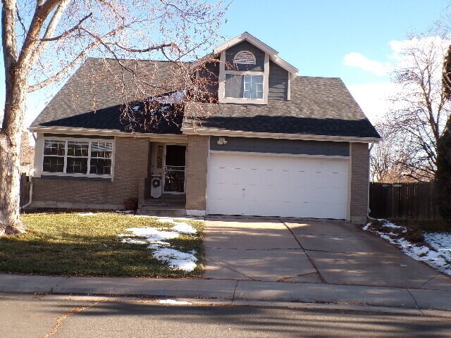 7942 S Vine Ct in Centennial, CO - Building Photo