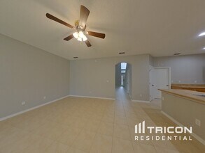 3571 Live Oak Hollow Dr in Orange Park, FL - Building Photo - Building Photo