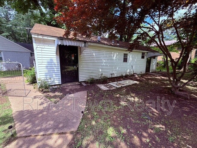 property at 504 Philwood Cove