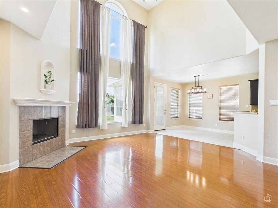 2504 Alexander Ct in Round Rock, TX - Building Photo
