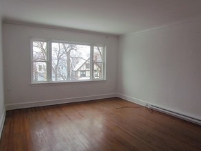 814 Clay Ave in Scranton, PA - Foto de edificio - Interior Photo