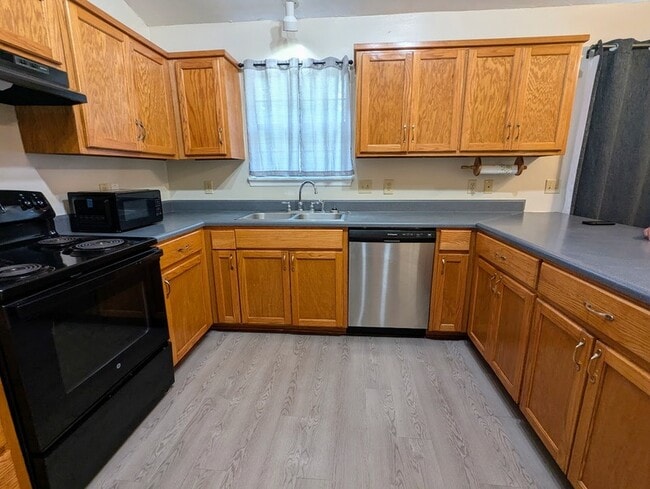 property at 3929 Calle De Santos Rd