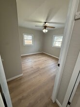 946 W 35th St in Erie, PA - Building Photo - Building Photo