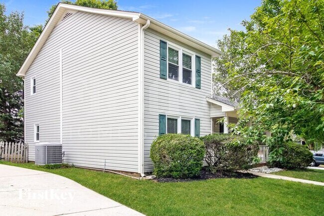 2 Hickory Knoll Ct in Greensboro, NC - Building Photo - Building Photo