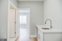 2216 Emerald St photo'