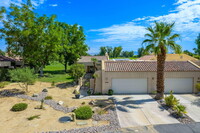 38 Mission Ct in Rancho Mirage, CA - Foto de edificio - Building Photo