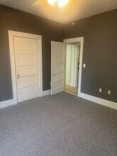 56 Earl St in Malden, MA - Building Photo - Building Photo
