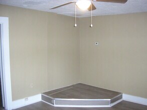 1421 Stubbins St in Bowling Green, KY - Building Photo - Building Photo