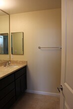 446 Lindberg Cir in Petaluma, CA - Building Photo - Building Photo
