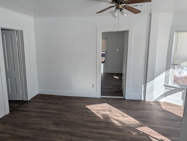 9 Turnpike Rd in Montague, MA - Building Photo - Building Photo