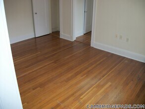 20 Chauncy St, Unit 12A in Cambridge, MA - Building Photo - Building Photo