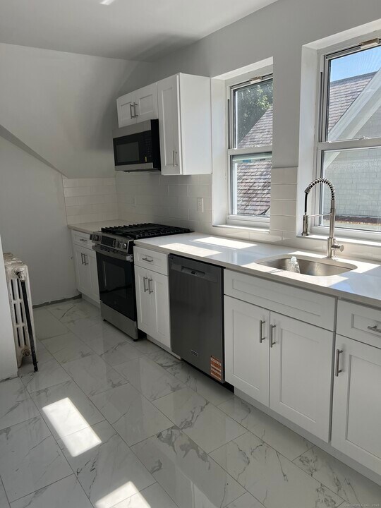 115 Bishop St in New Haven, CT - Building Photo