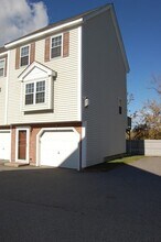 1005 Middlesex St in Lowell, MA - Building Photo - Building Photo