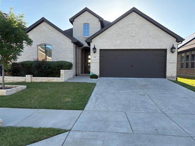 property at 3501 Crescent Ln