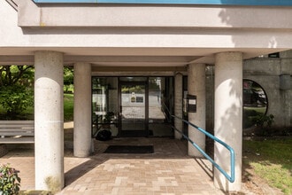 Mainstreet Maple Ridge Apartments in Maple Ridge, BC - Building Photo - Building Photo