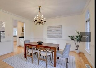 1096 Liberty Meeting Ct in Herndon, VA - Building Photo - Building Photo