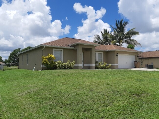 property at 542 NE 7th Terrace