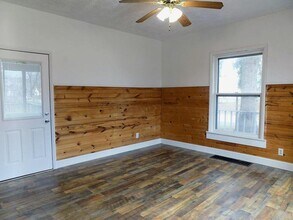 937 E North St in Kokomo, IN - Building Photo - Building Photo