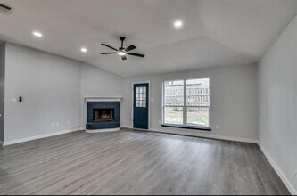3805 Periwinkle Dr in Fort Worth, TX - Building Photo - Building Photo