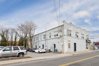 1884-1892 Grand Ave in Baldwin, NY - Building Photo - Building Photo