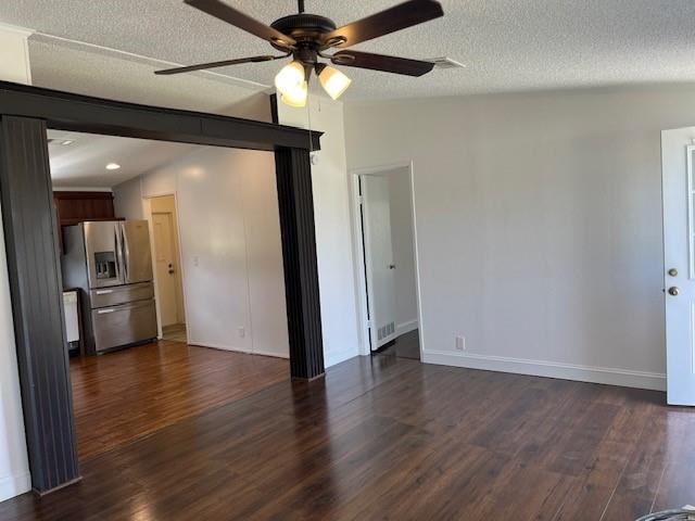 9057 Odneal Rd W in Krum, TX - Building Photo - Building Photo
