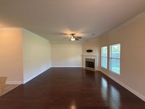 1337 Cedar Trail Ave in Zachary, LA - Building Photo - Building Photo