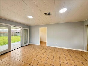 4812 Trenton St in Metairie, LA - Building Photo - Building Photo